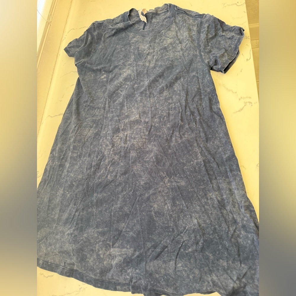 lululemon athletica Indigo Tie-Dye Short Sleeve Tee